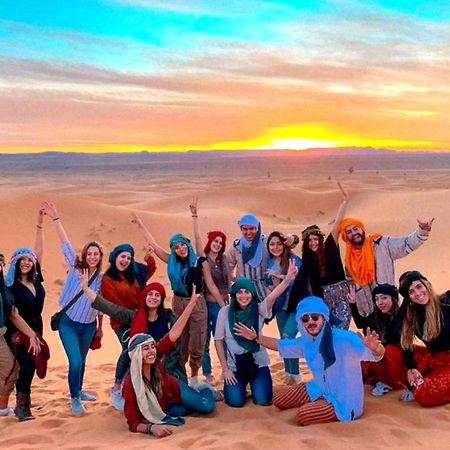 메르주가 Luxury Bedouin Camp B&B 외부 사진