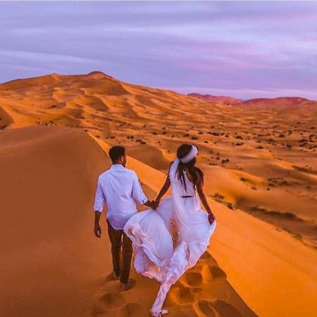 메르주가 Luxury Bedouin Camp B&B 외부 사진