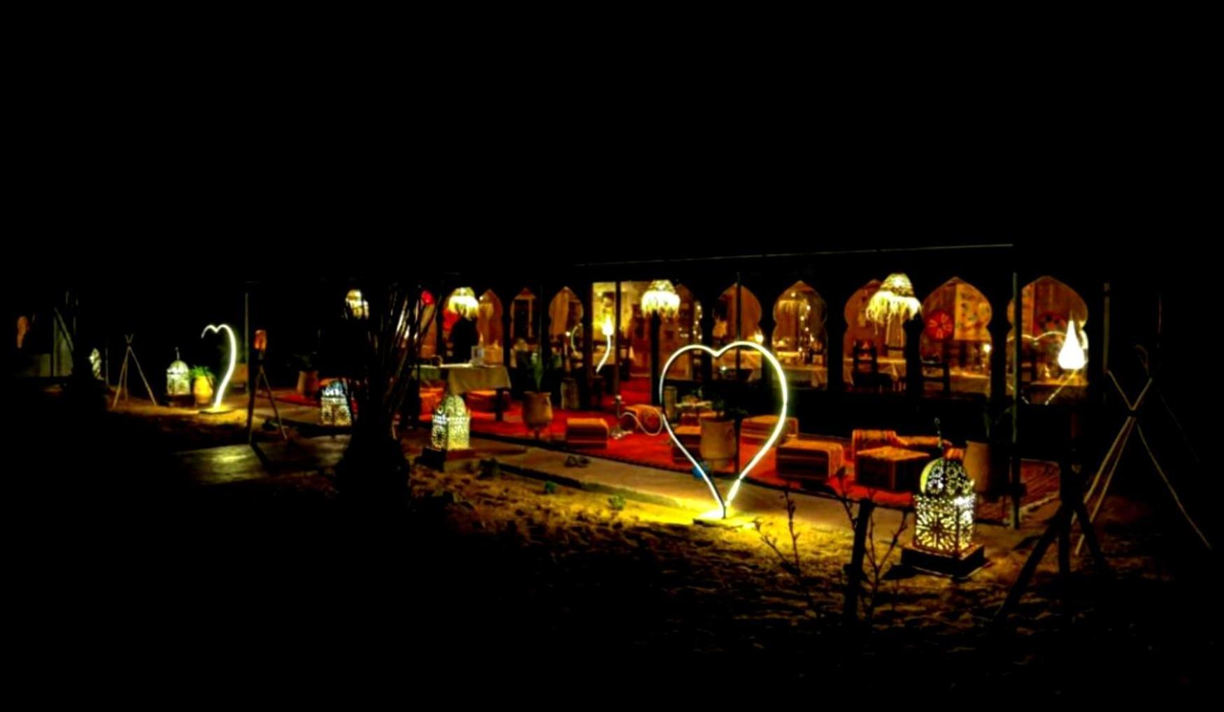 메르주가 Luxury Bedouin Camp B&B 외부 사진